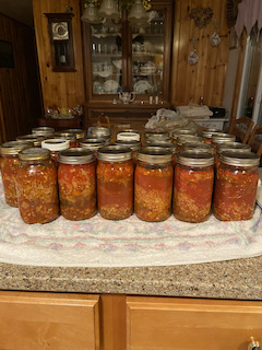 Quart jars of vegetable soup